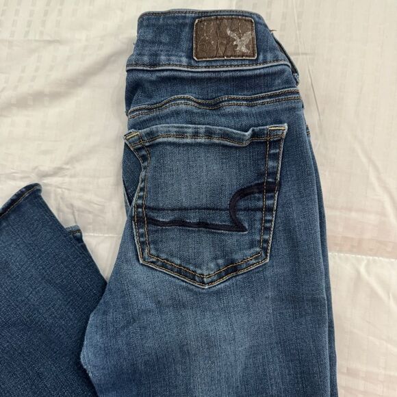 Vintage American Eagle Women's Blue Flare Jeans size 2 short great condition! - Picture 5 of 5